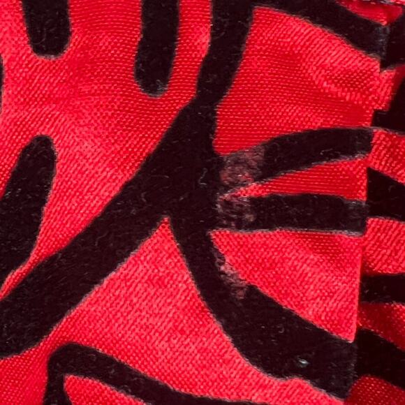 Chetta B Evening Formal Maxi Skirt Womens Size 12 Red Satin Black Velvet Roses - Picture 10 of 13